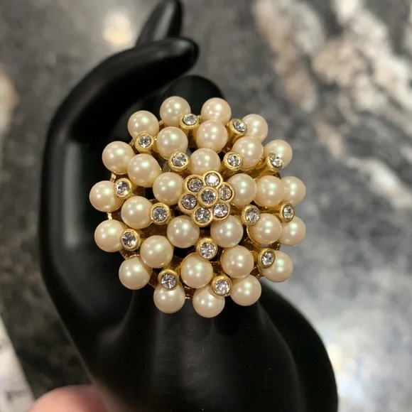 Adjustable Stella & Dot statement ring - Picture 4 of 4